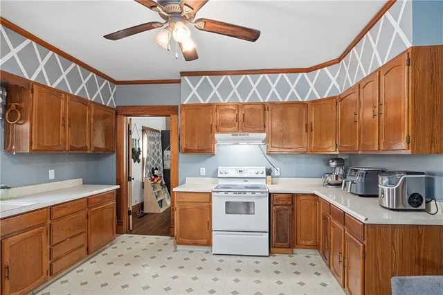 $174,900 | 607 St Joseph Boulevard, Bolckow, MO 64427