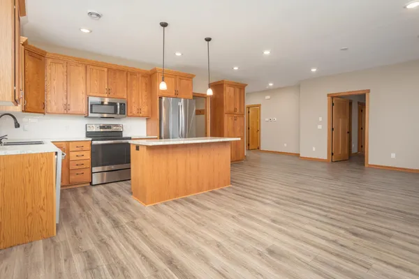 $330,000 | 662 Voyager Drive, Alexandria, MN 56308