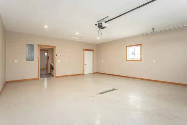 $330,000 | 662 Voyager Drive, Alexandria, MN 56308