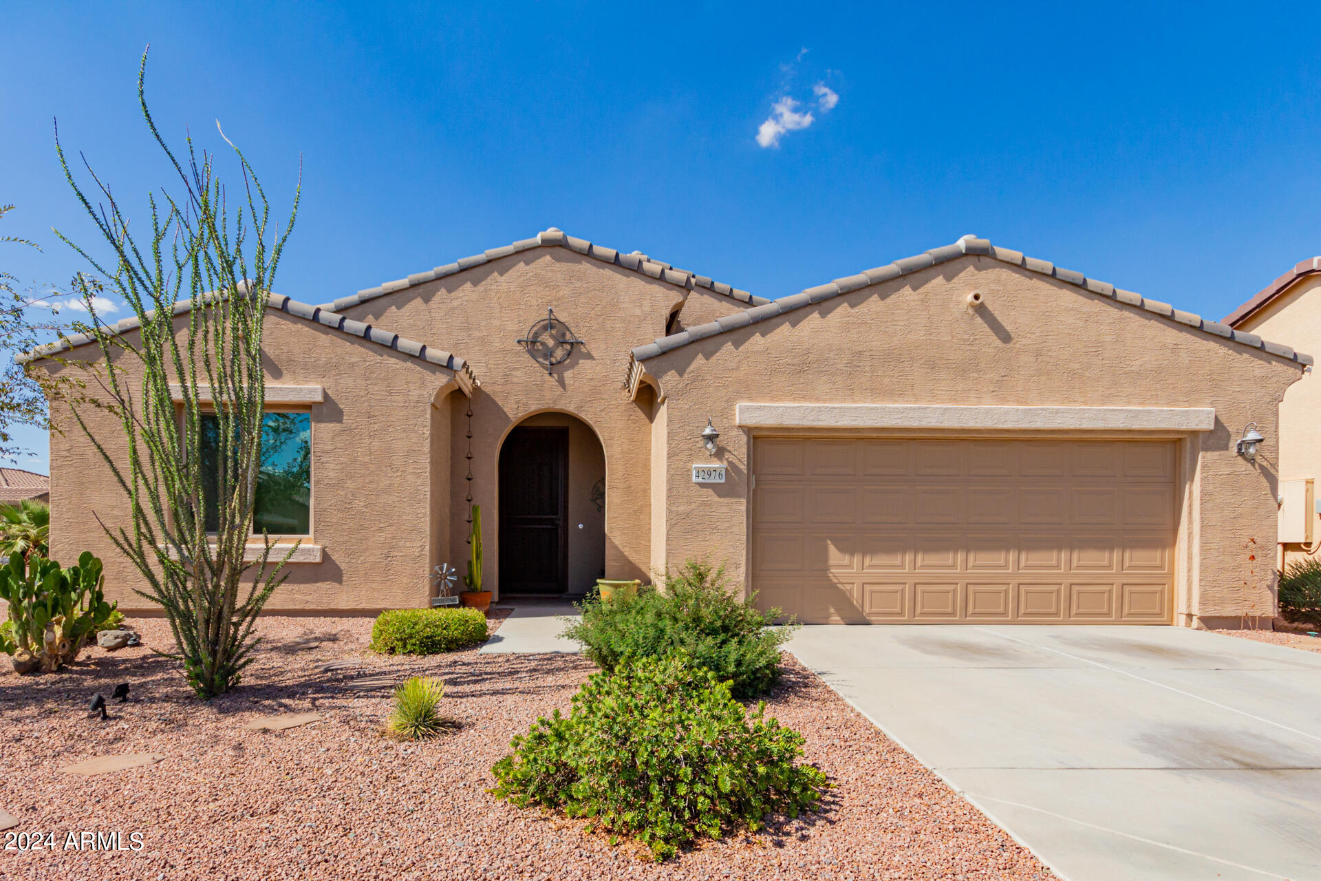 42976 West Mallard Road Maricopa, AZ 85138 - Photo 2 of 34 02-Mallard