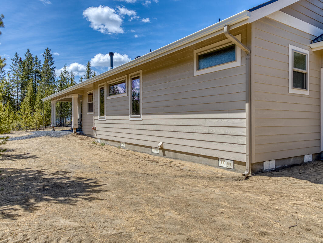 15855 Burgess Road La Pine, OR 97739 - Photo 47 of 52 1006