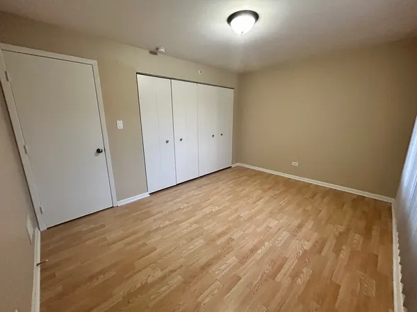 $1,725 | 6616 104th Place, Unit 5, Chicago Ridge, IL 60415
