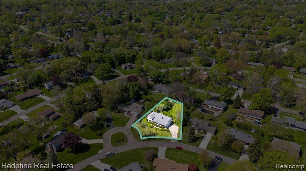 32338 Craftsbury Road Farmington Hills, MI 48334 - Photo 46 of 46