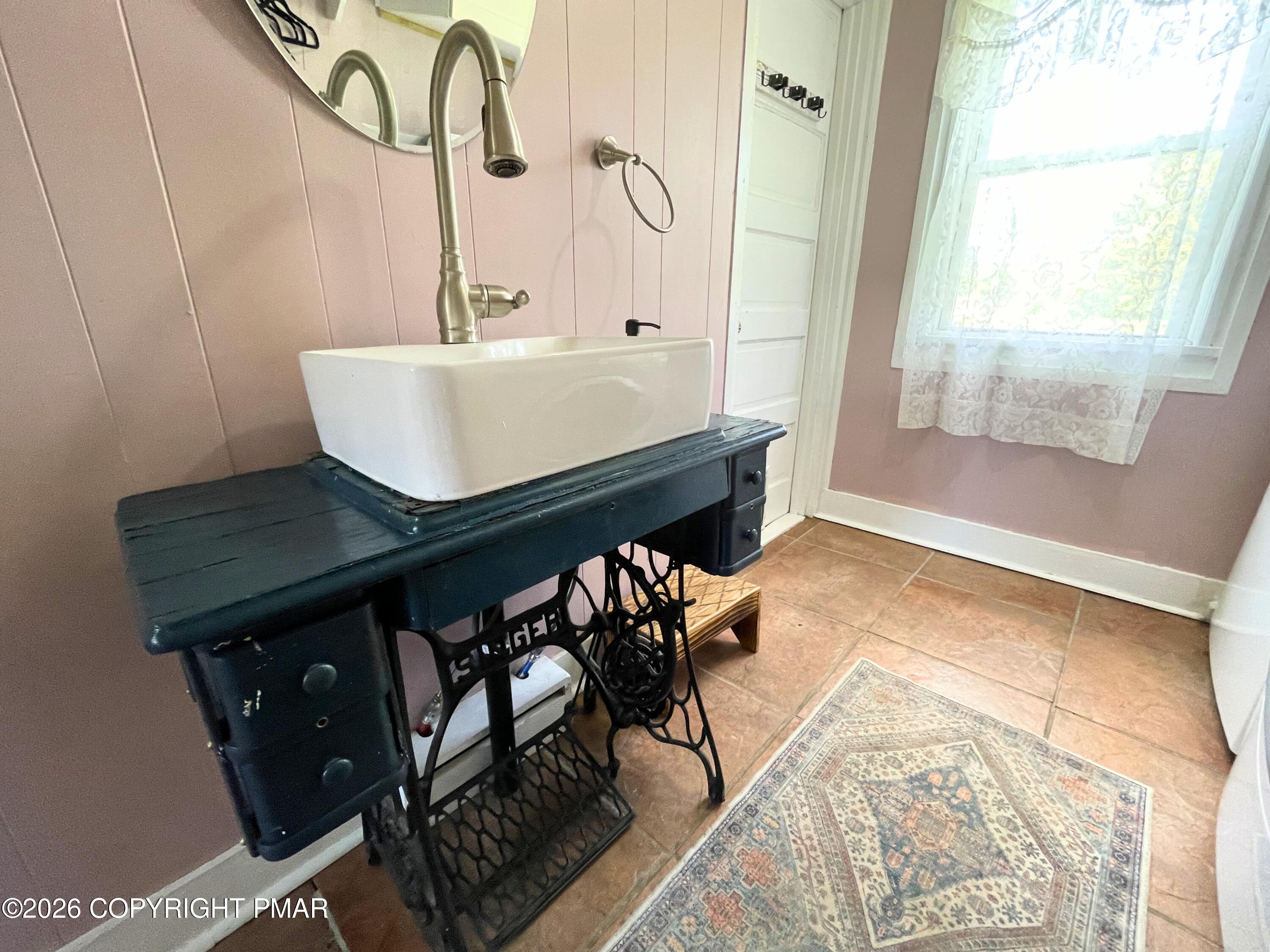 5780 Paradise Valley Road Cresco, PA 18326 - Photo 13 of 29 sink