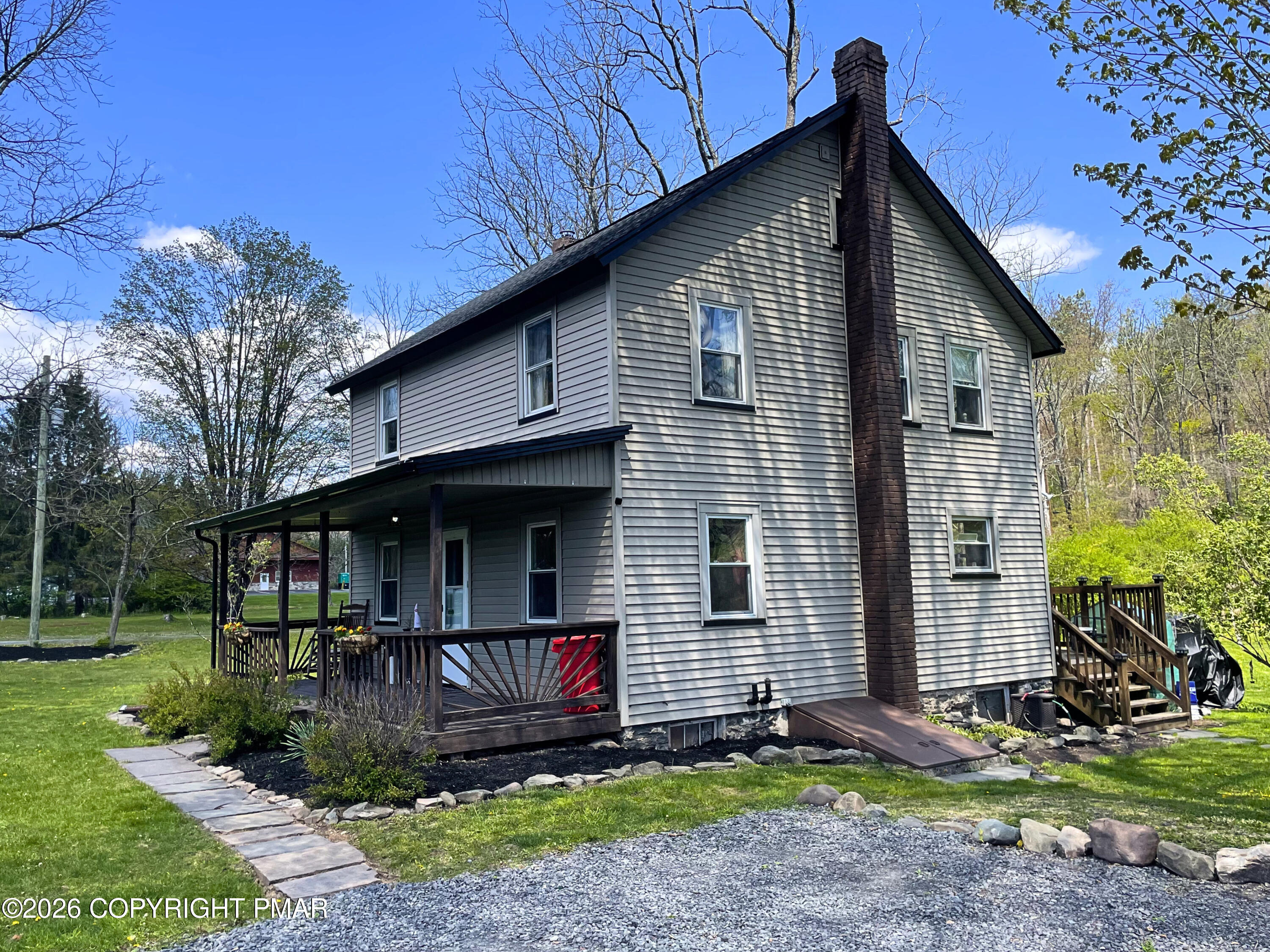 5780 Paradise Valley Road Cresco, PA 18326 - Photo 2 of 29 Side fr exterior