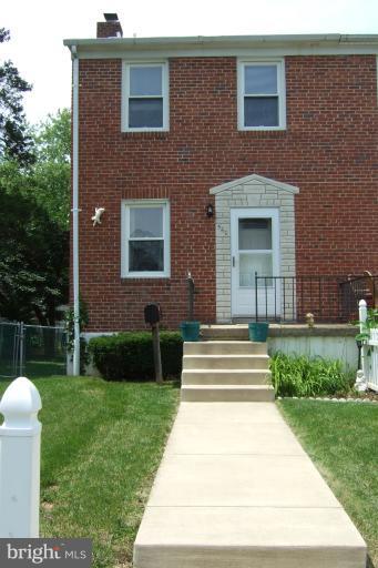 560 Welbrook Road Essex, MD 21221 - Photo 11 of 14 Well-maintained brick exterior