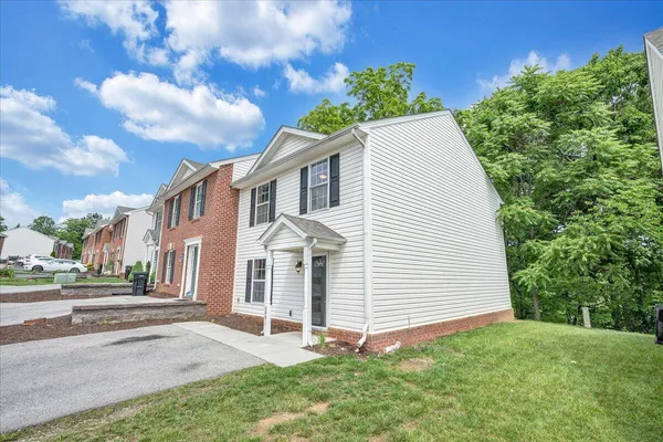 $1,599 | 6725 Woodcreeper Drive, Roanoke, VA 24019