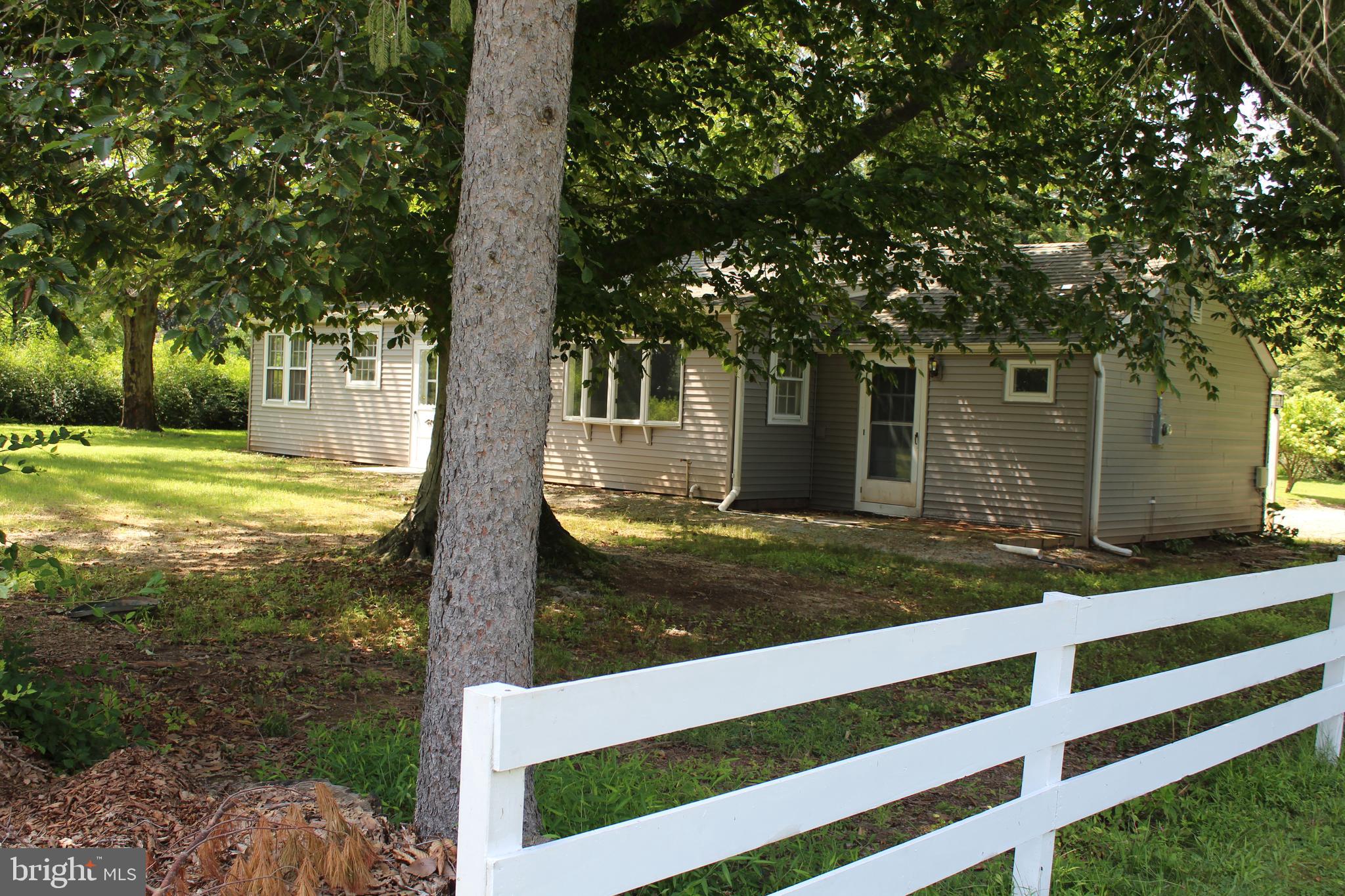 170 Pennington Harbourton Road Pennington, NJ 08534 - Photo 3 of 18 Gallery Image 3