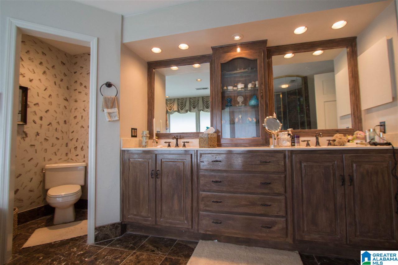 3986 Spring Valley Road Birmingham, AL 35223 - Photo 21 of 46
