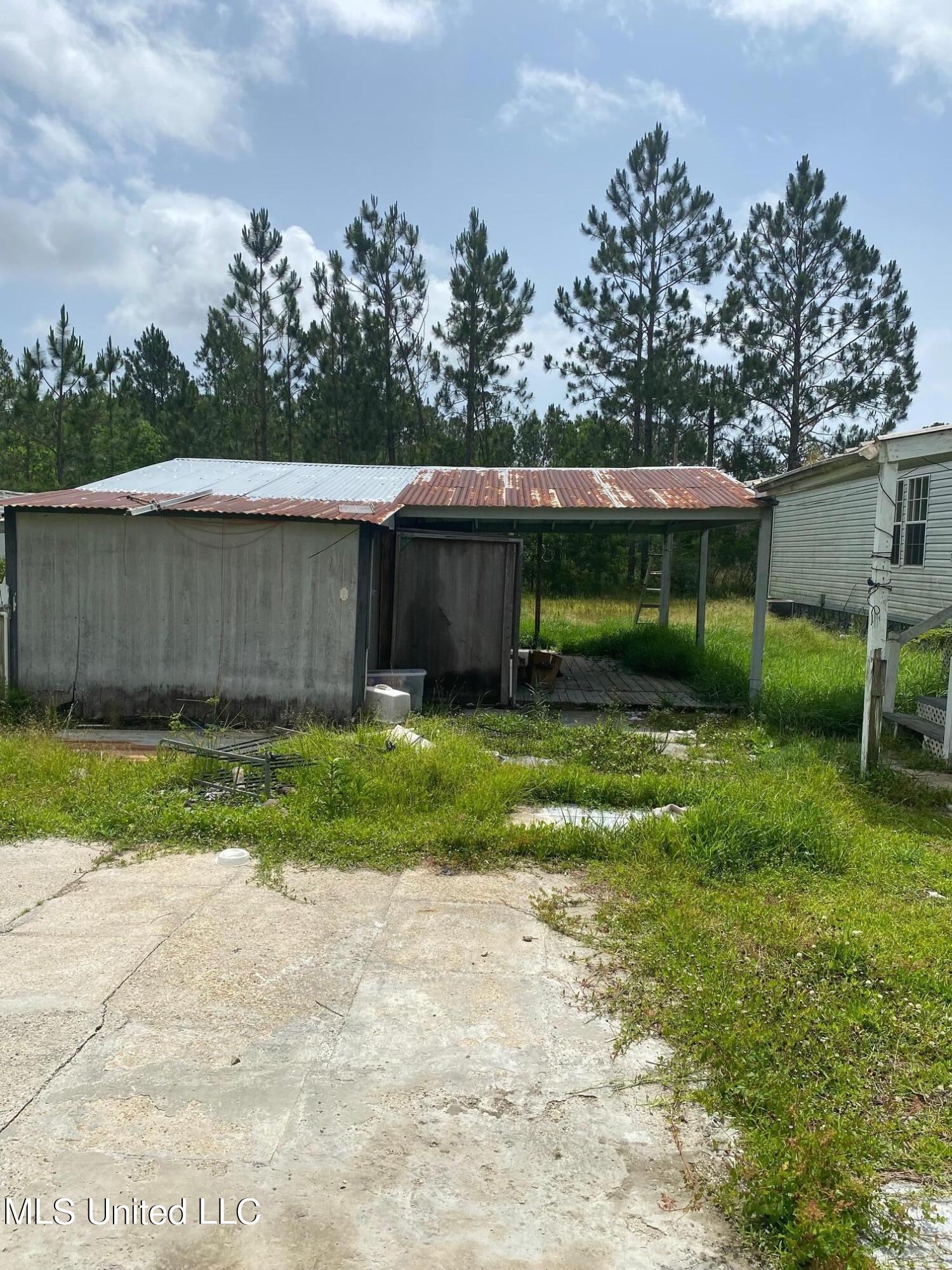 6260 Carco Road Bay St. Louis, MS 39520 - Photo 10 of 11 CAR-SHED