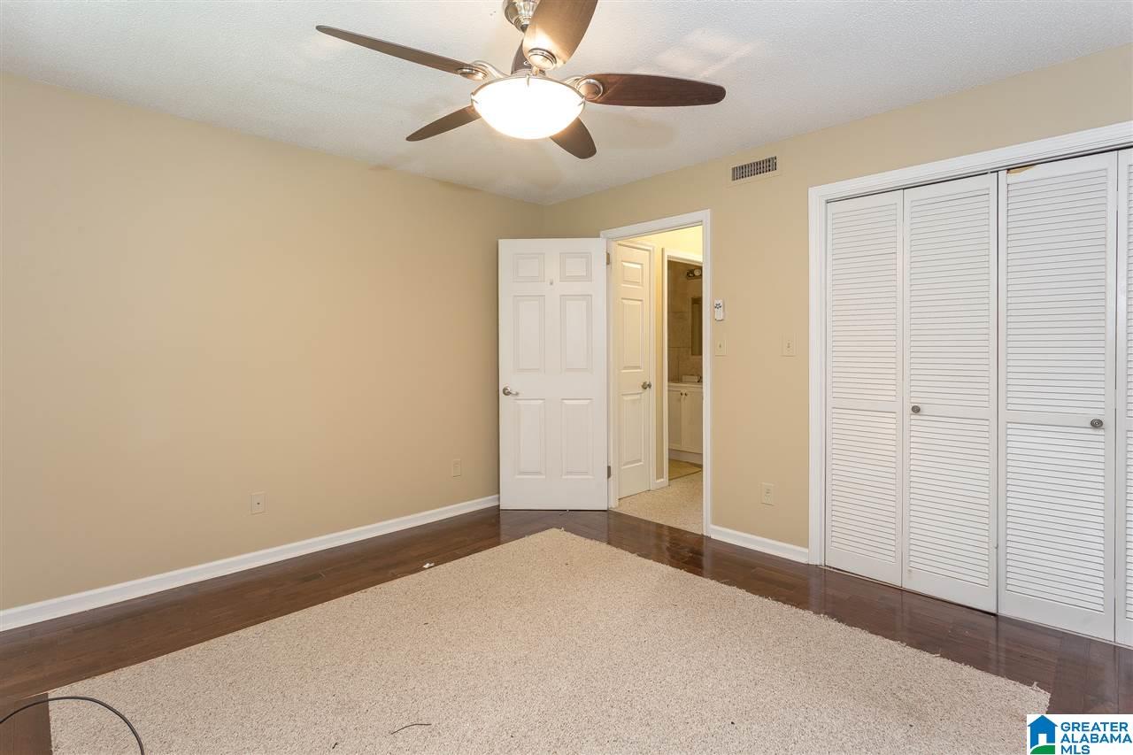 8760 Thomas Drive Leeds, AL 35094 - Photo 21 of 24