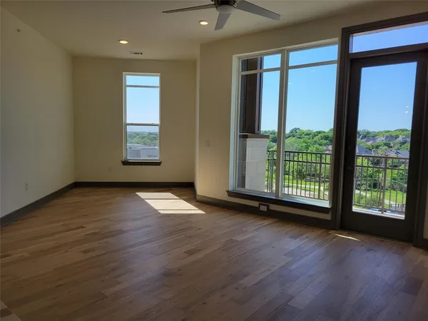 $2,400 | 2700 Old Denton Road, Unit 4465, Carrollton, TX 75007