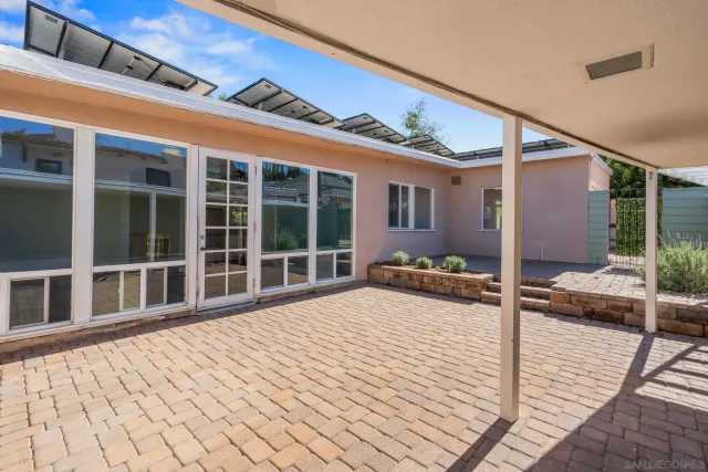 $3,088,000 | 1422 6th Street, Coronado, CA 92118