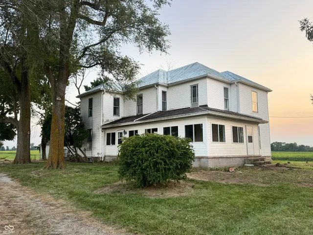 $275,000 | 10723 East State Road, Wilkinson, IN 46186