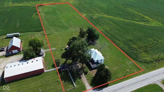 $275,000 | 10723 East State Road, Wilkinson, IN 46186
