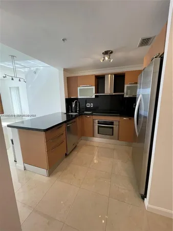 $4,000 | 10 Aragon Avenue, Unit 1220, Coral Gables, FL 33134