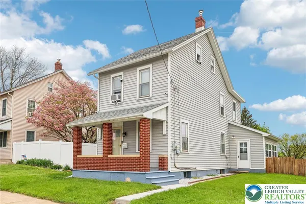 $329,900 | 147 South 5th Street, Coplay, PA 18037