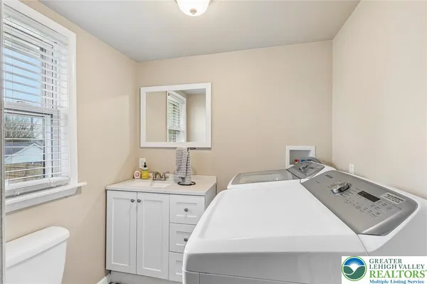$329,900 | 147 South 5th Street, Coplay, PA 18037