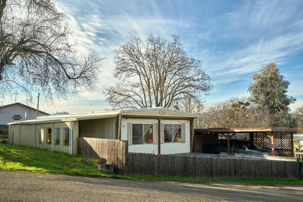 $19,000 | 421 Stevens Road, Unit 14, Eagle Point, OR 97524
