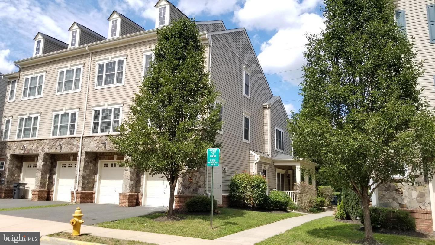 11224 Wortham Crest Circle Manassas, VA 20109 - Photo 2 of 3 front view of a building
