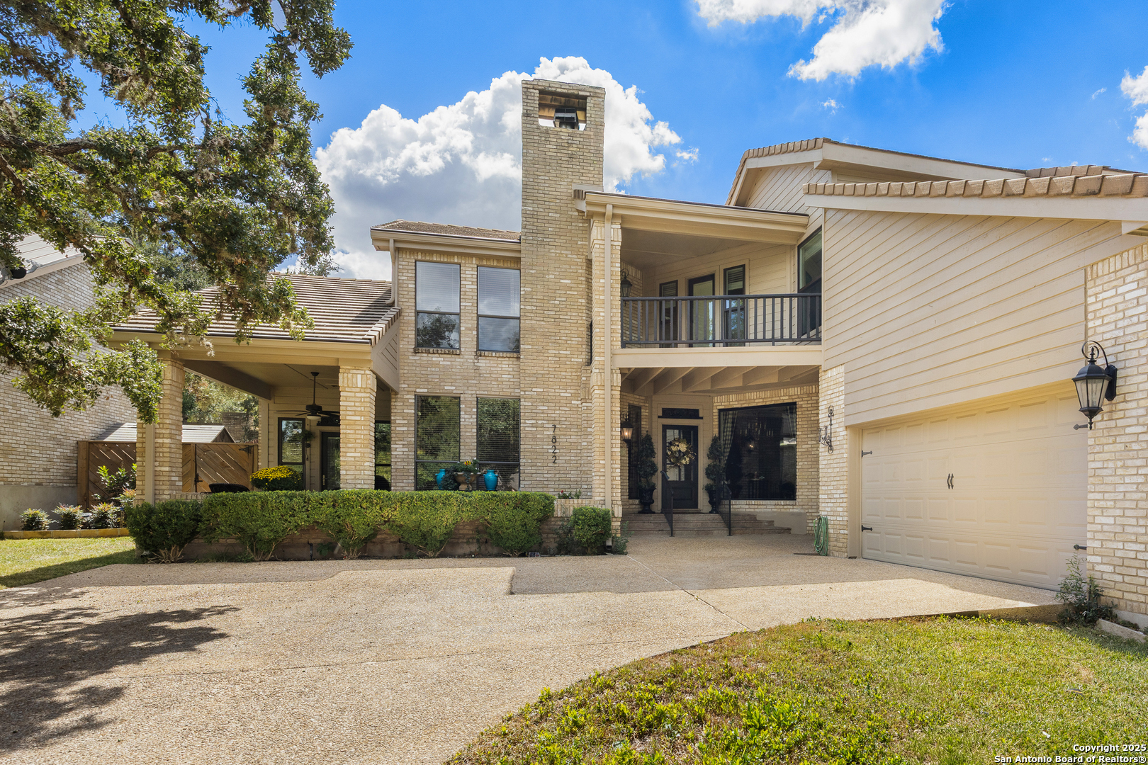 7822 Timber Top Drive Fair Oaks Ranch, TX 78015 - Photo 2 of 61