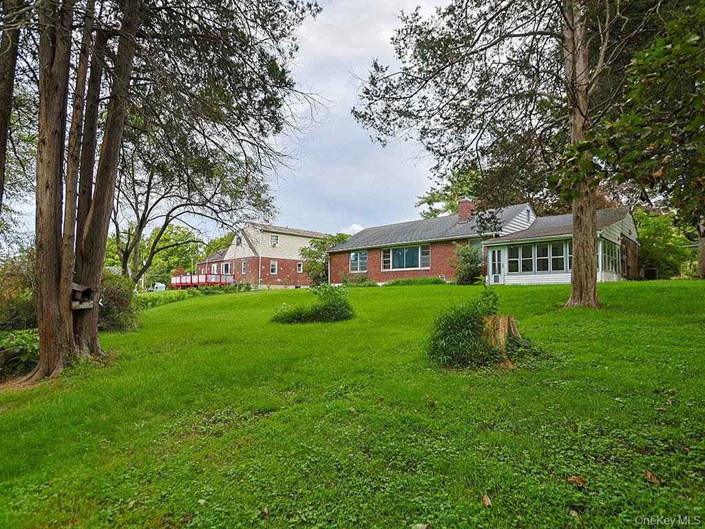 21 Pleasant View Road Poughkeepsie, NY 12603 - Photo 36 of 39 Gallery Image 36