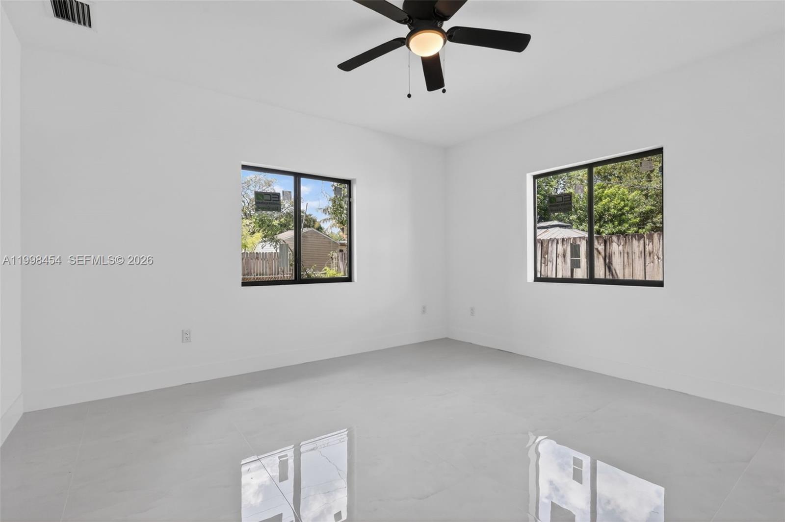 2270 Service Road Opa-Locka, FL 33054 - Photo 30 of 39