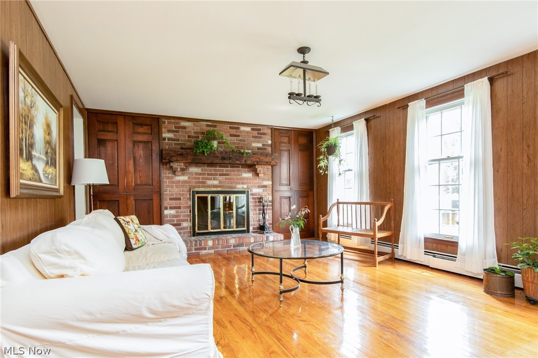 1301 Bell Road Chagrin Falls, OH 44022 - Photo 2 of 34 Gallery Image 2