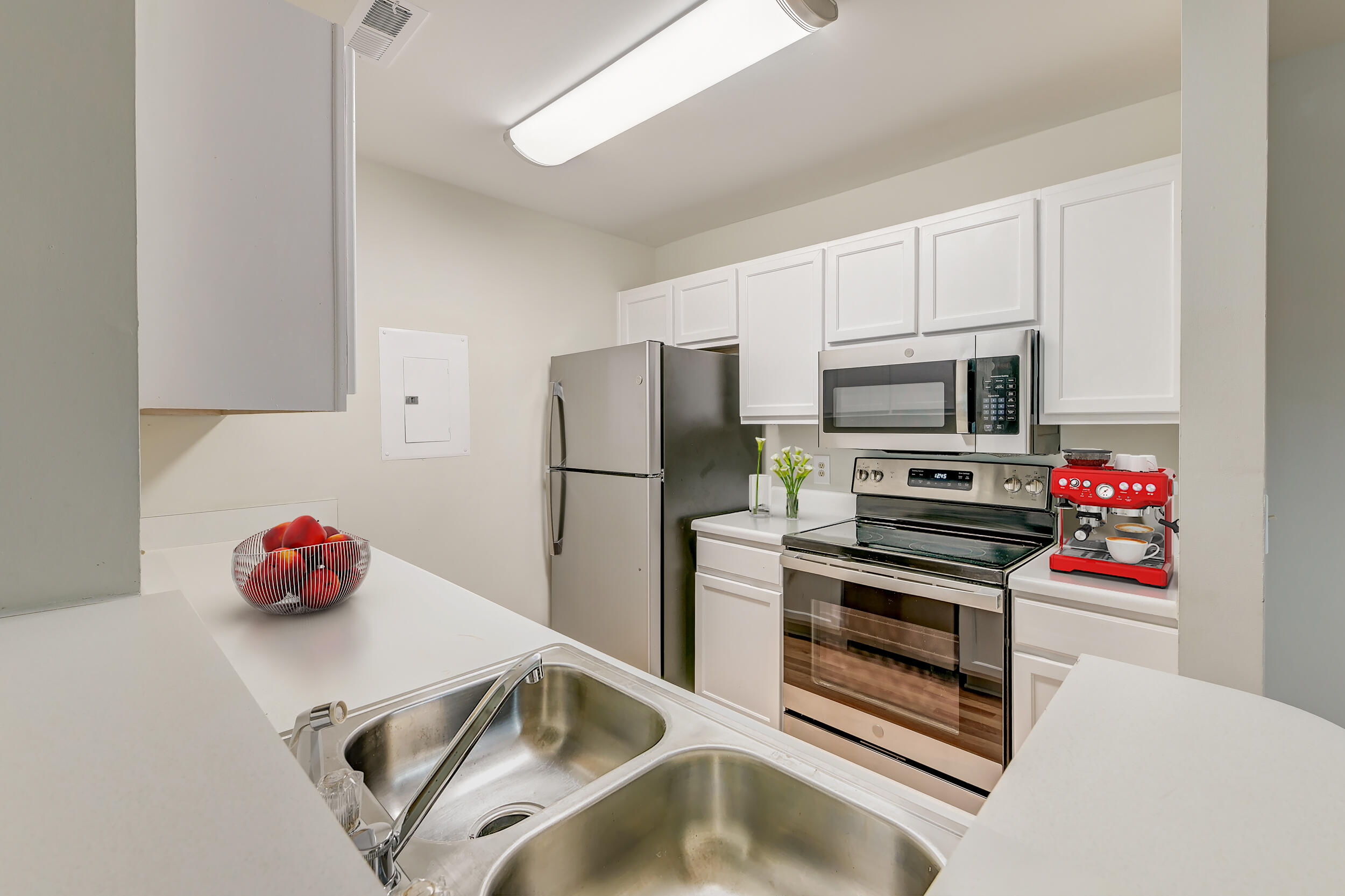 2011 North Highway 17, Unit 1700J Mount Pleasant, SC 29466 - Photo 11 of 38 Virtually Staged