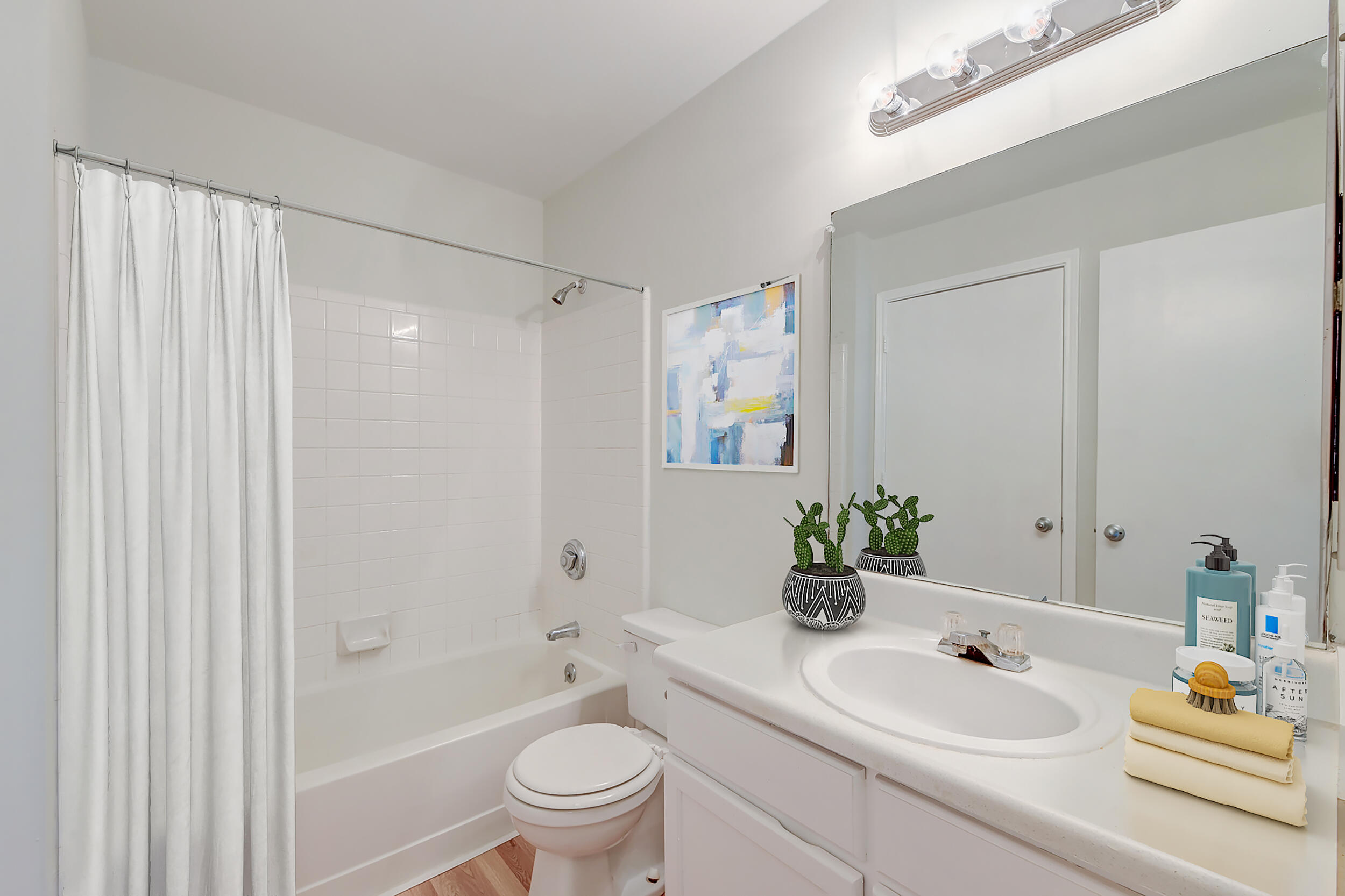 2011 North Highway 17, Unit 1700J Mount Pleasant, SC 29466 - Photo 20 of 38 Virtually Staged