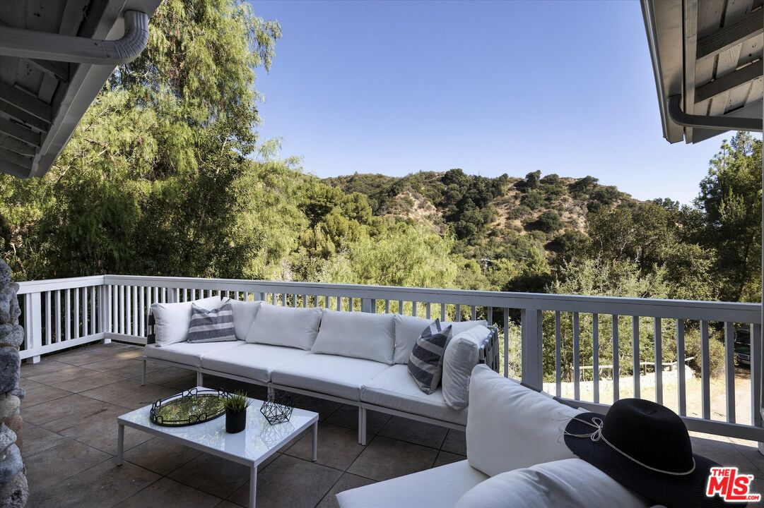 5514 Canyonside Road La Crescenta, CA 91214 - Photo 53 of 73 Gallery Image 53