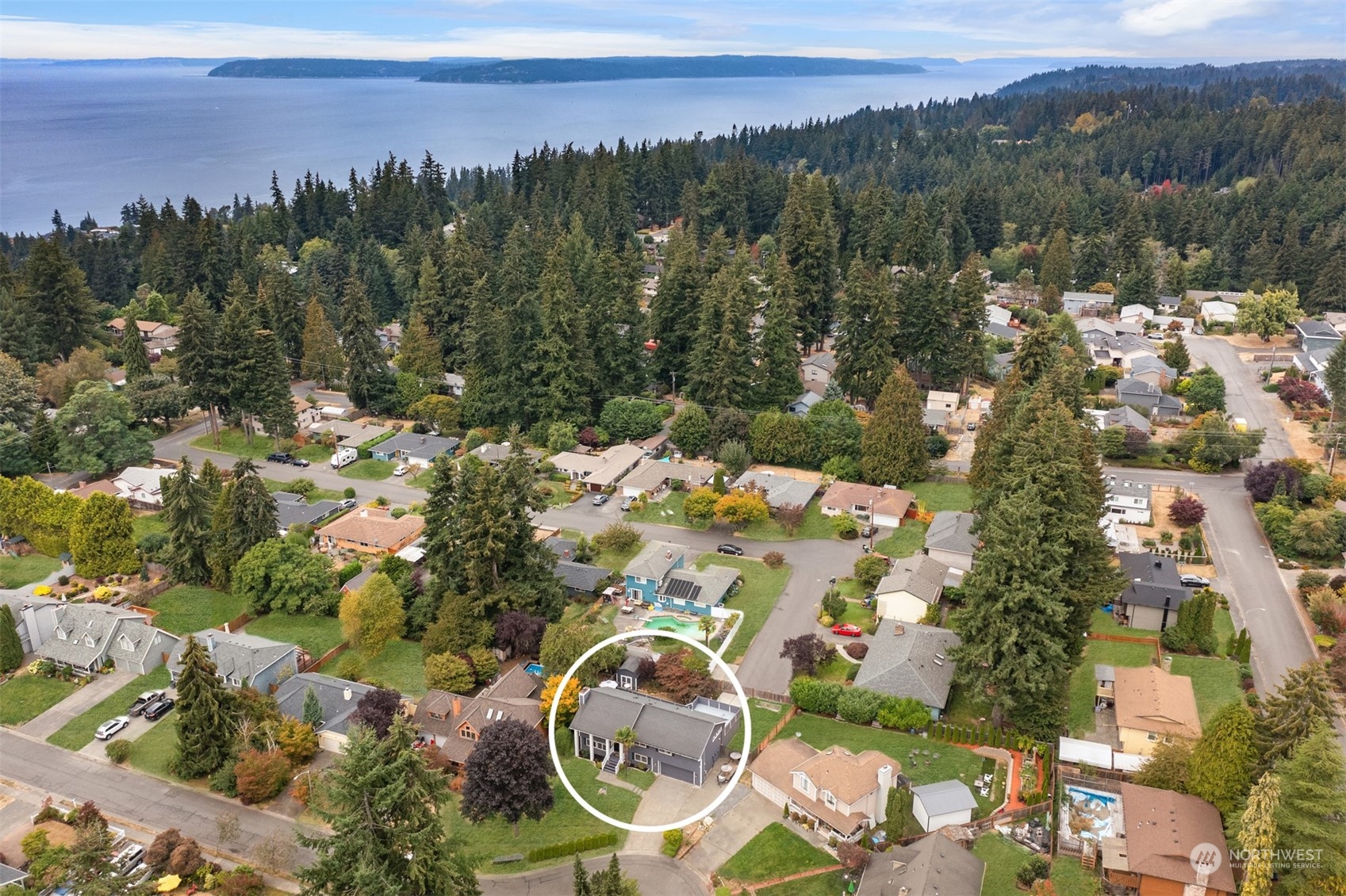 7019 177th Street Southwest Edmonds, WA 98026 - Photo 25 of 29 Gallery Image 25