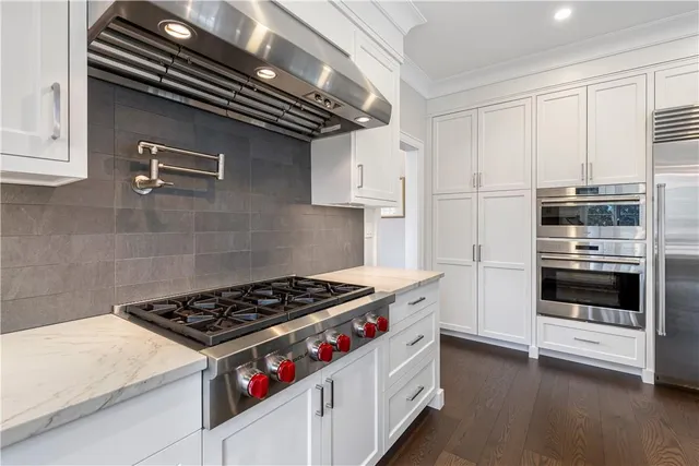 $3,750,000 | 622 West 256th Street | North Riverdale