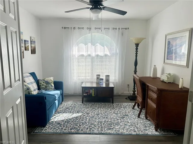 $4,000 | 845 New Waterford Drive, Unit Q104, Naples, FL 34104