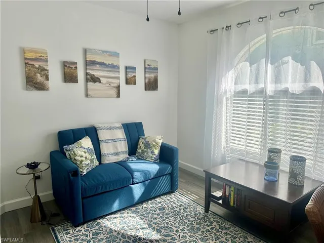 $4,000 | 845 New Waterford Drive, Unit Q104, Naples, FL 34104