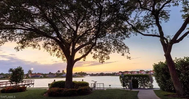 $4,000 | 845 New Waterford Drive, Unit Q104, Naples, FL 34104