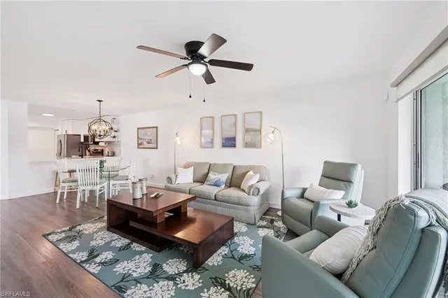 $4,000 | 845 New Waterford Drive, Unit Q104, Naples, FL 34104