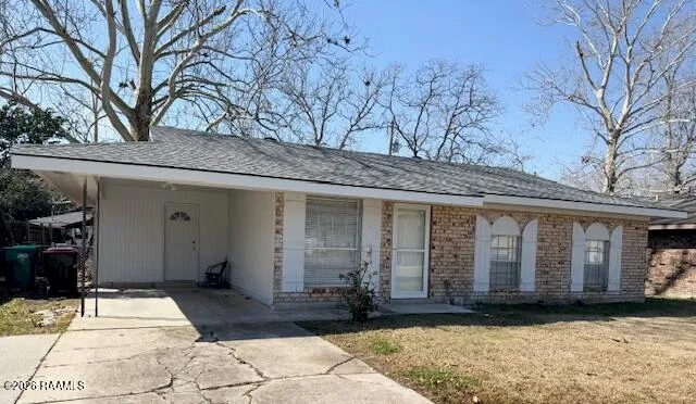 $1,600 | 304 Guidry Road, Lafayette, LA 70503