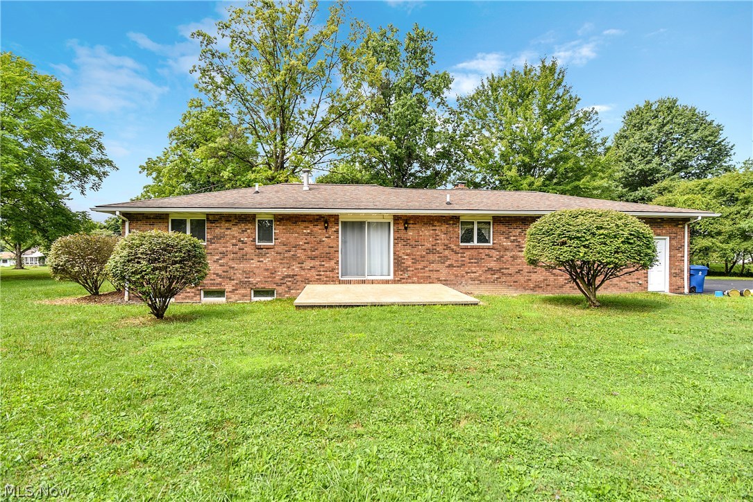 411 North 4 Mile Run Road Youngstown, OH 44515 - Photo 14 of 16