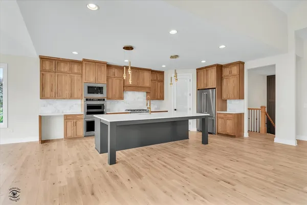 $939,000 | 20644 Grand Haven Drive, Frankfort, IL 60423