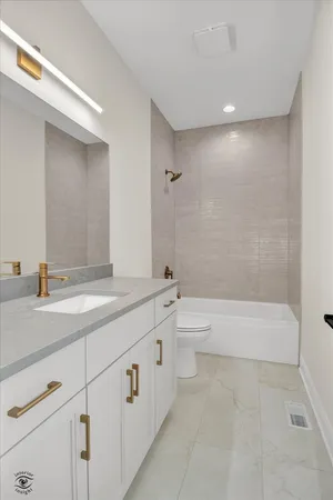 $939,000 | 20644 Grand Haven Drive, Frankfort, IL 60423