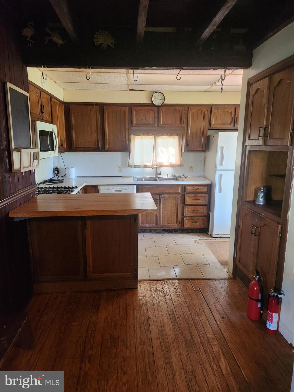 2088 Tollgate Road Palm, PA 18070 - Photo 5 of 19 Gallery Image 5