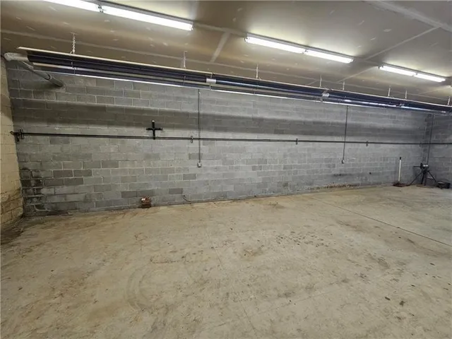 $1,500 | 238 Haymont Drive, Unit 2, Gibsonia, PA 15044