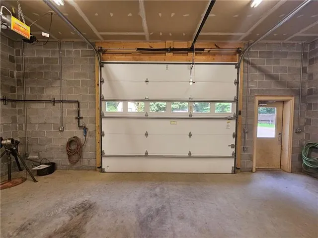 $1,500 | 238 Haymont Drive, Unit 2, Gibsonia, PA 15044