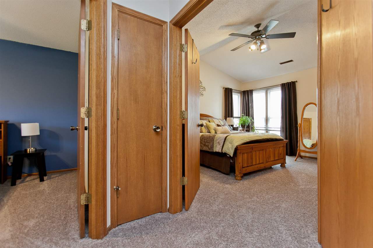 3625 Coppermill Road Northeast Cedar Rapids, IA 52402 - Photo 29 of 44 Gallery Image 29