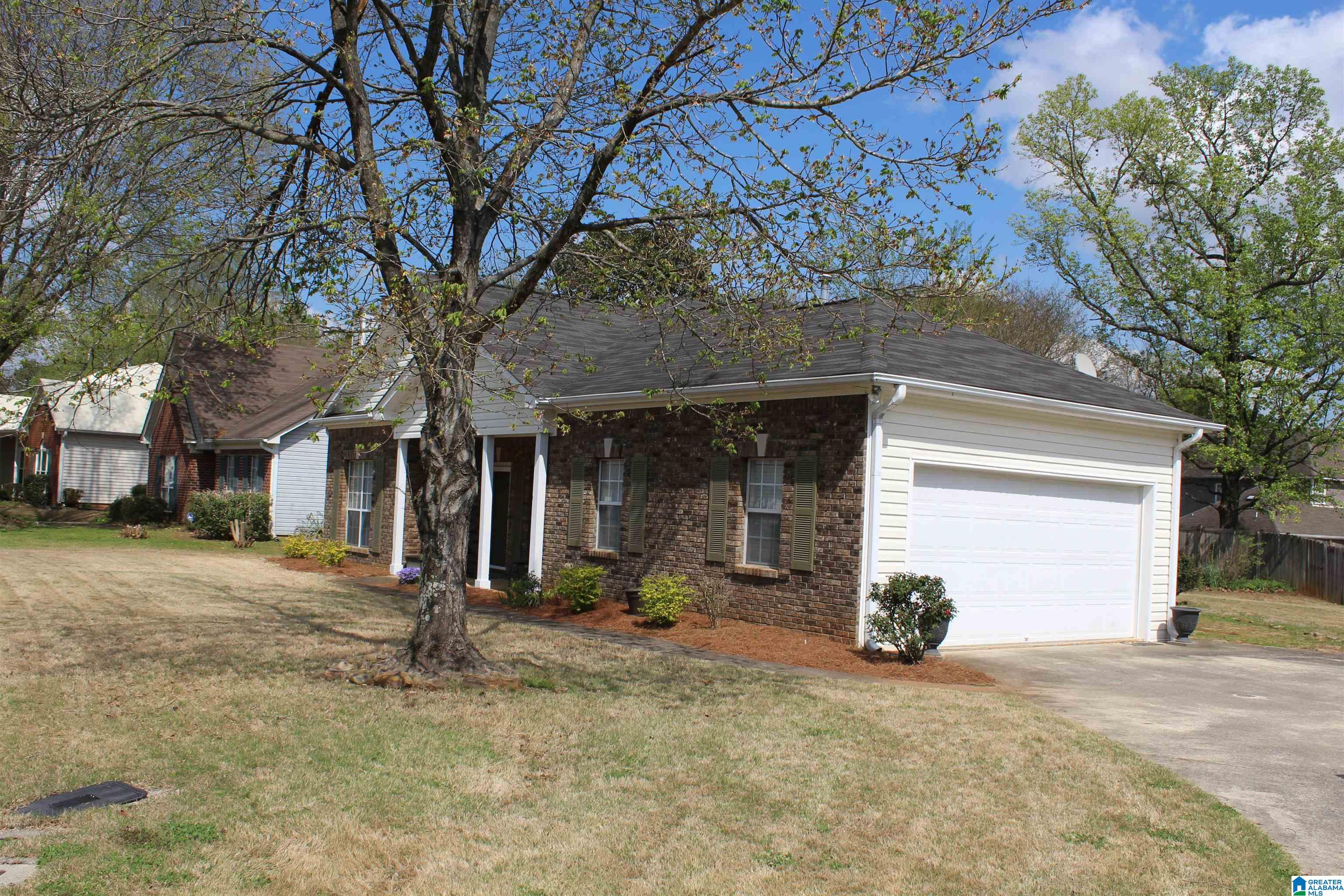 1641 Oliver Road Leeds, AL 35094 - Photo 2 of 21