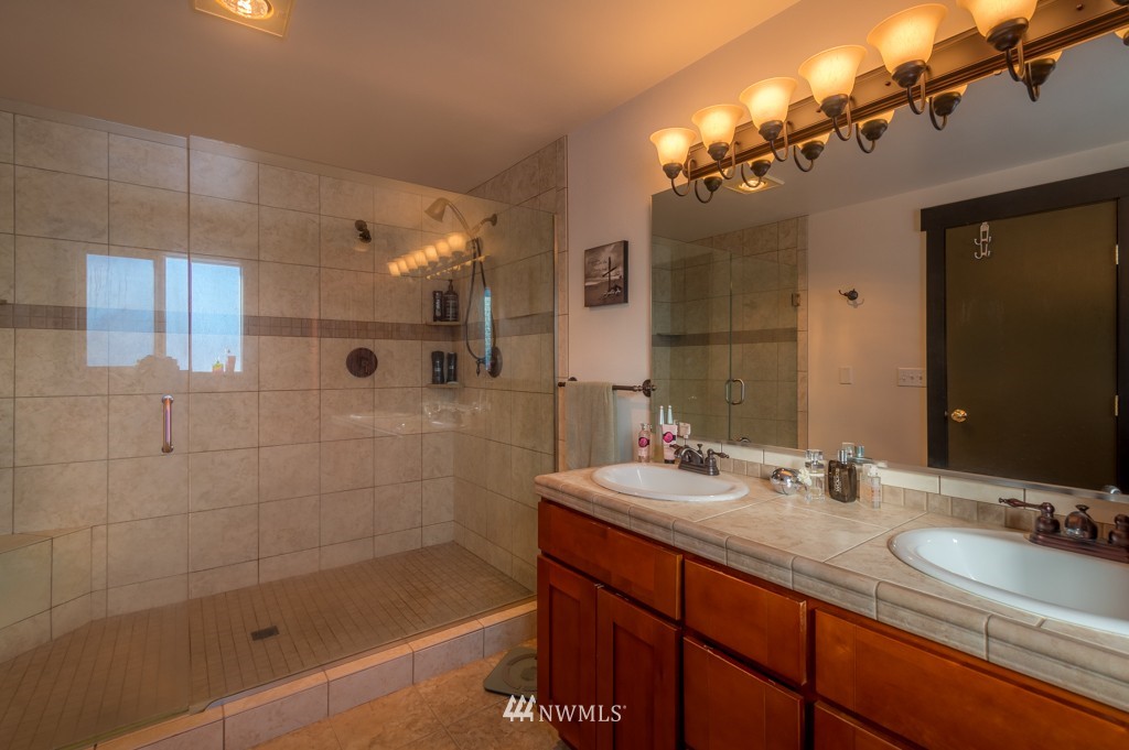 199 Short Road Onalaska, WA 98570 - Photo 13 of 23 Gallery Image 13