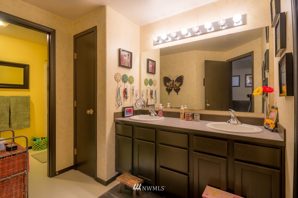 199 Short Road Onalaska, WA 98570 - Photo 19 of 23 Gallery Image 19