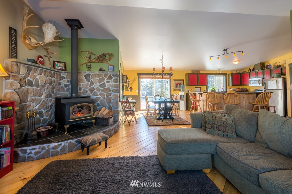 199 Short Road Onalaska, WA 98570 - Photo 3 of 23 Gallery Image 3