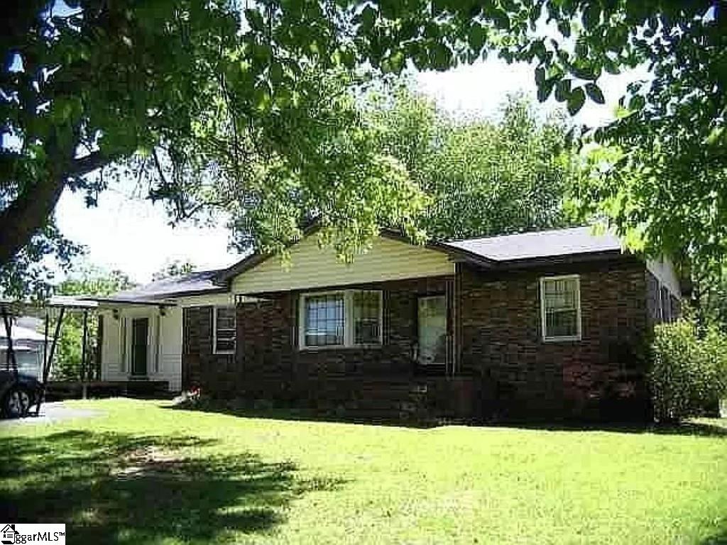 101 Blue Ridge Drive Fountain Inn, SC 29644 - Photo 1 of 18 Gallery Image 1